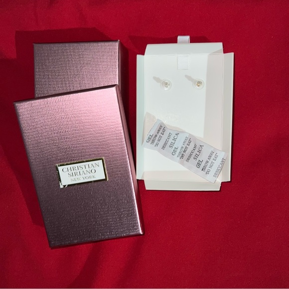 Authentic NIB - Picture 5 of 7